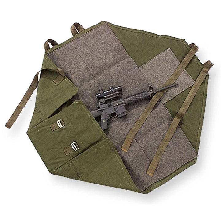 GI Parachutist Weapon and Individual Equipment Pack